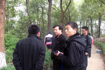 学院党委副书记彭建南亲临现场指导